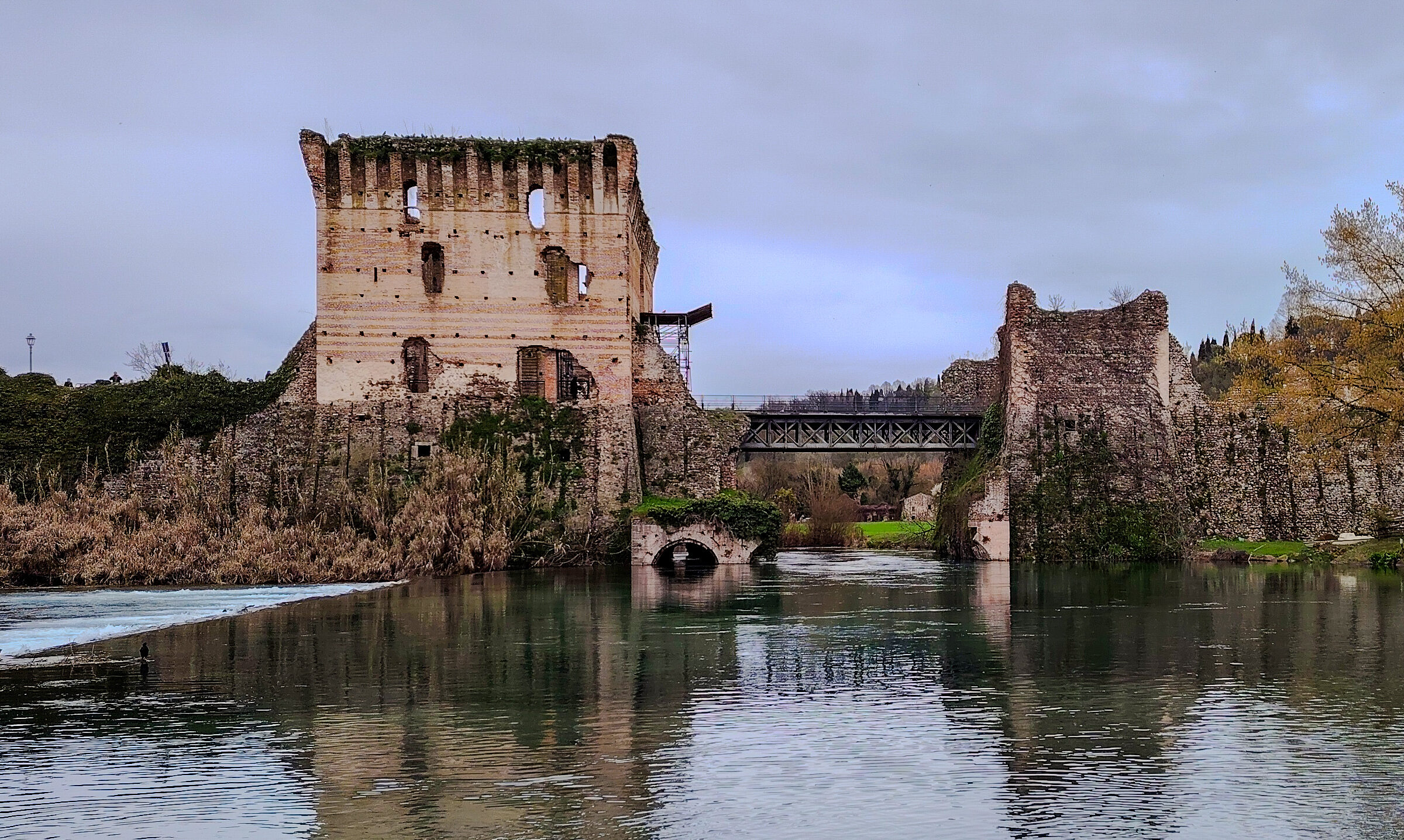 Borghetto sul Mincio con il cane cosa fare in un giorno